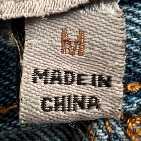 Blu Pepper Raw Edge Hem Front Button Denim Jean Mini‎ Skirt Size Medium - Picture 8 of 10